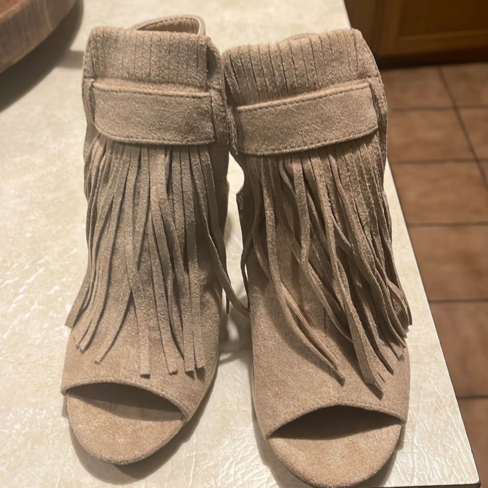 Brand new Coconuts by Matisse peep toe booties natural size 8 shoes.